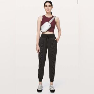 Lululemon Dance Studio Mid-Rise Jogger Full Length Black Swift Fabric Size 4